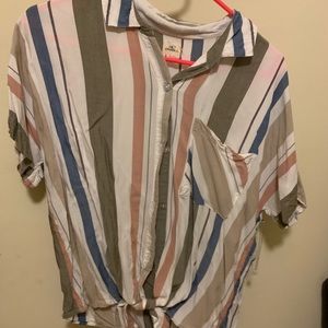 O’Neill Cropped button up